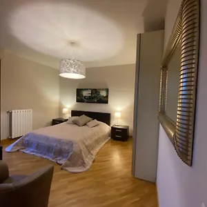 https://le-grazie-arezzo-apartments.it-tuscanyhotel.com